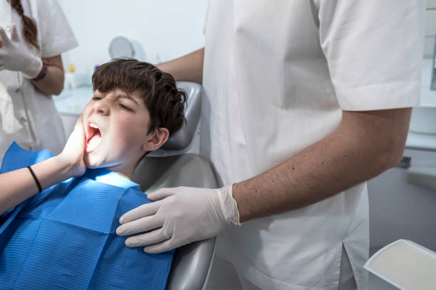 Best Orthodontic Emergency Dentist in Richmond, MI